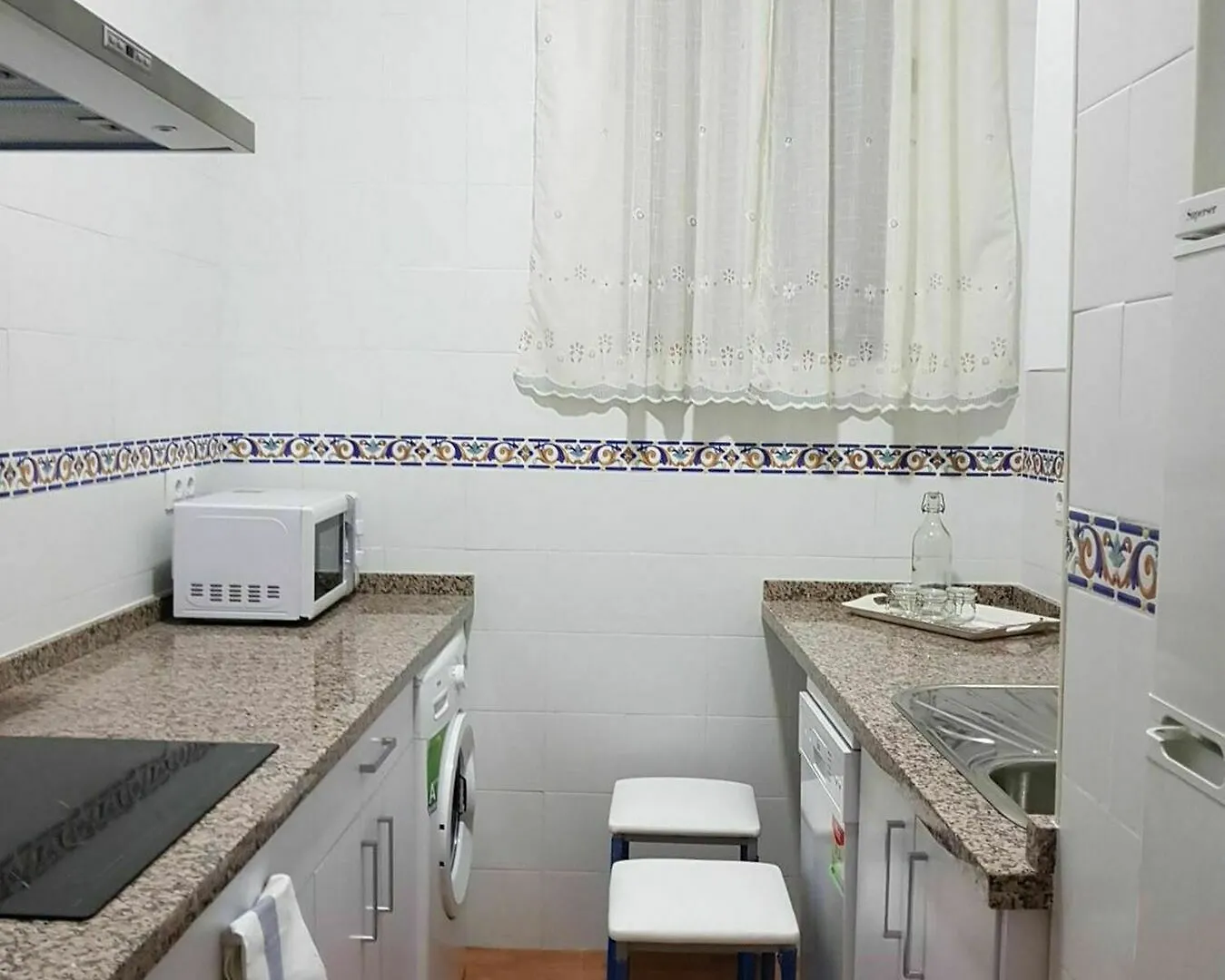 Apartment With 2 Bedrooms In Sevilla, With Wifi